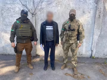 Помогали оккупантам, сливали данные АТОшников: руководителям ПГТ под Харьковом светит пожизненное
