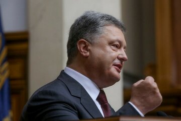 Порошенко в Кабміні пообіцяли другий термін
