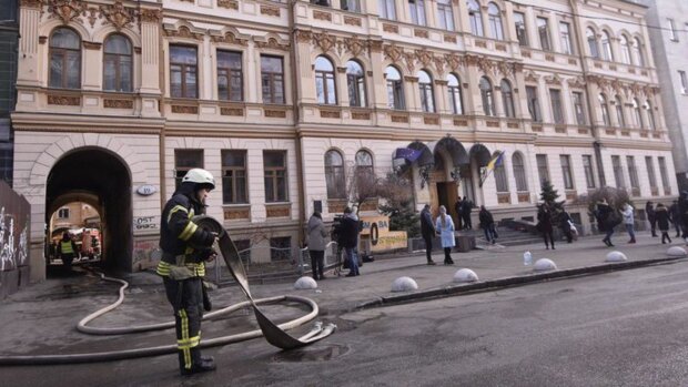 Романенко назвал главного виновника пожара в Минкульте: "Небеса уже не могут смотреть на его..."