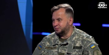 У них неожиданно исчезнет любое желание удерживать войска в Украине, - политтехнолог Виктор Уколов об уходе путина