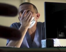 Скандал на Полтавщине: пьяного врача застали за работой, за неделю до этого там не стало пациента
