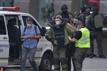 Мужчина обиделся на полицейских и «заминировал» райотдел: детали мести на Одесчине