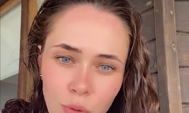 Юлия Санина