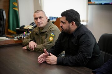 Начальник КМВА Тимур Ткаченко провів важливу зустріч з керівництвом Держспецслужби транспорту та інспектував збірний пункт військовозобов’язаних