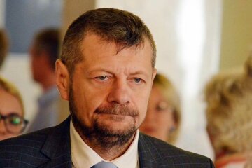 Нардеп-радикал Мосійчук публічно спростував брехливу інформацію про батька Медведчука