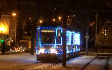 Как будет работать транспорт в новогоднюю ночь: в мэрии Днепра разъяснили ситуацию