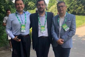 Дружба Арахамии с экорейдером Куфтыревым может стоить «Слуге народа» рейтинга - СМИ