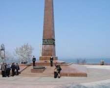 Каратимемо за радянську символіку: одеситів попередили напередодні 10 квітня, відео