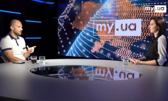 Россия сейчас занята выборами в Госдуму, которые, судя по всему, легкими не будут, - Якубин