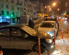 Масштабное ДТП в центре Киева: столкнулись сразу шесть машин, кадры и детали аварии