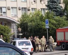 З вікон кабінету валить дим: подробиці загибелі "генпрокурора "ЛНР"