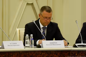 Багатоходівочка: Путін призначив губернатором свого охоронця