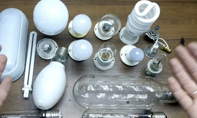 Графік відключення світла в Дніпропетровській області на 19 грудня