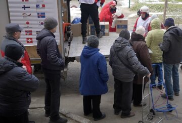 Гуманитарная помощь для пенсионеров в Харьковской области