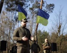 Билецкий созывает украинцев на протесты к ОП