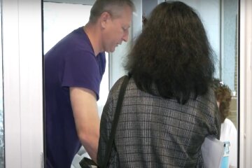 Гуманитарная помощь для пенсионеров в Днепропетровской области