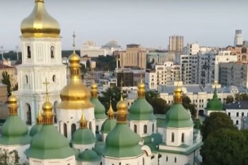 У Києві вирішили оновити золоті бані Софійського собору