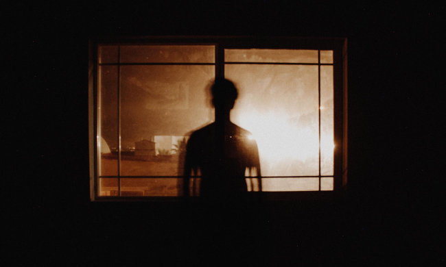 окно, суицид