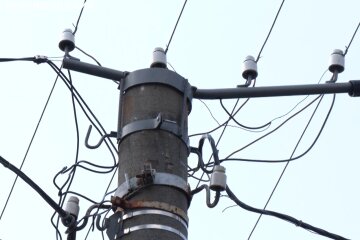 Графіки відключення світла у Черкаській області на 2 червня