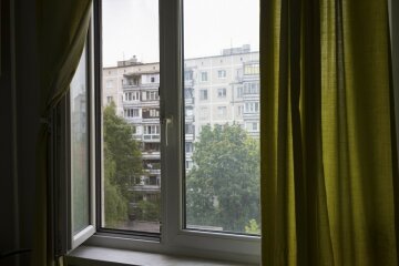 открытое окно