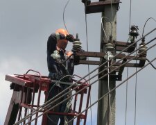 Графики отключения света в Винницкой области на 8 июля