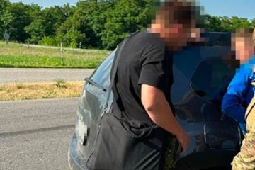 Предатель "вынюхивал" данные о защитниках на оборонном заводе: теперь ему грозит пожизненное, детали СБУ