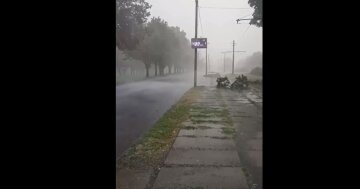 в Каменском местные жители увидели ураган