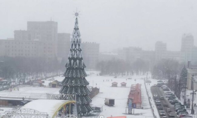 До Харкова заборонили в'їзд через снігопад: хто під "погодними санкціями"