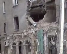 Окупанти нещадно влупили "Іскандером" та ракетами С-300 по житлових будинках: наслідки жахливі
