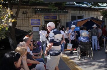 Денежная помощь для пенсионеров в Сумской области