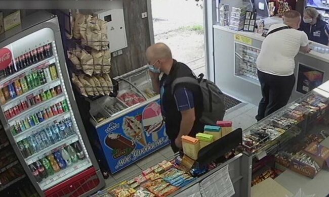 Обіцяють грошову винагороду: у Харкові розшукують небезпечного злочинця, фото