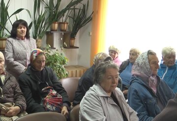 Денежная помощь для ВПЛ и пенсионеров в Сумской области