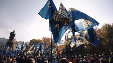 У Києві пройшов Марш Нації: представники Нацкорпусу розповіли, як все відбувалося