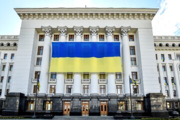 Перехрестя Банкової: розпуск Ради або переформатування Кабміну