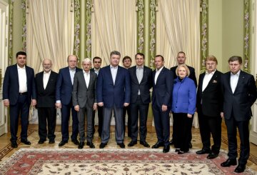 Порошенко провел первое заседание Международного консультативного совета