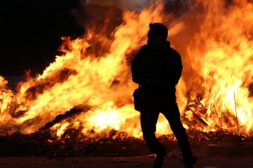 Огненный ад в столице: ДТП привело к масштабному пожару, подробности смертельной трагедии