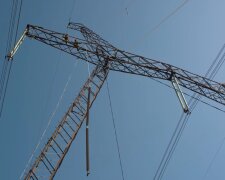 Графики отключения света в Чернигове на апрель