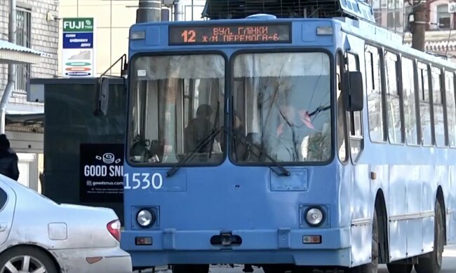 Новий графік руху транспорту в Дніпрі