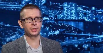 Не думаю, що він зараз має намір піти з політики, - Спірідонов про Авакова