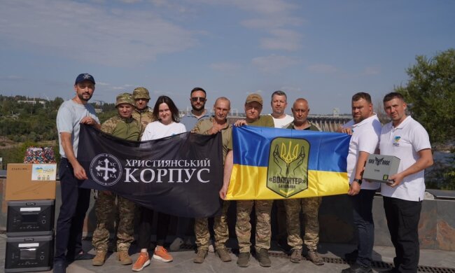 430-та місія на передову: Благодійний фонд молодіжної ініціативи «Надія» та Християнський корпус передали допомогу захисникам
