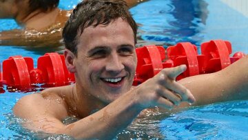 Олімпійський плавець вибачився за псевдо-пограбування