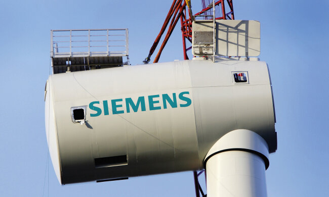 Кримський скандал Siemens: волонтери вирахували пособника окупантів