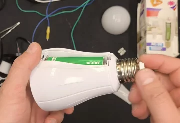 Графік відключення світла в Полтавській області на 19 грудня