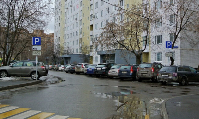 Дніпрянин жорстко провчив "генія паркування", відео: "Нехай скаже спасибі, що не..."