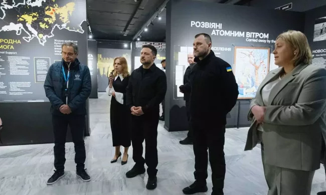 Оновлена експозиція, унікальні документи та інтерактивні простори: Президент України відвідав Національний музей «Чорнобиль»