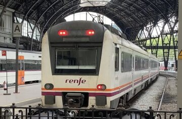 Новий графік руху поїздів у Дніпрі