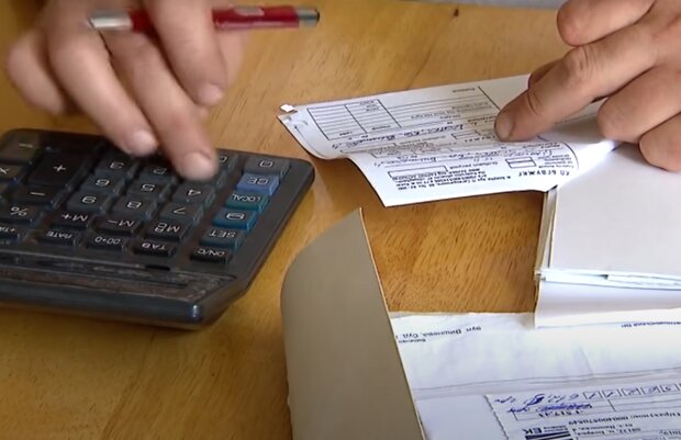 У украинцев за долги начали отбирать имущество, что надо знать: "Бедный народ"