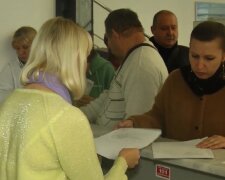 Безкоштовні продукти для ВПО та пенсіонерів у Кривому Розі
