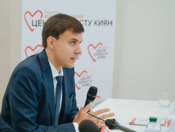 Голова київської організації ВО "Батьківщина" Віталій Нестор: скандальний юрист зі зв'язками в Криму
