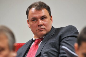 Вице-спикер ПАСЕ грязно выругался в адрес Украины: "Пусть моськи гавкают"